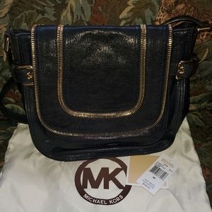 *SOLD*100% Authentic Michael Kors Naomi Bag